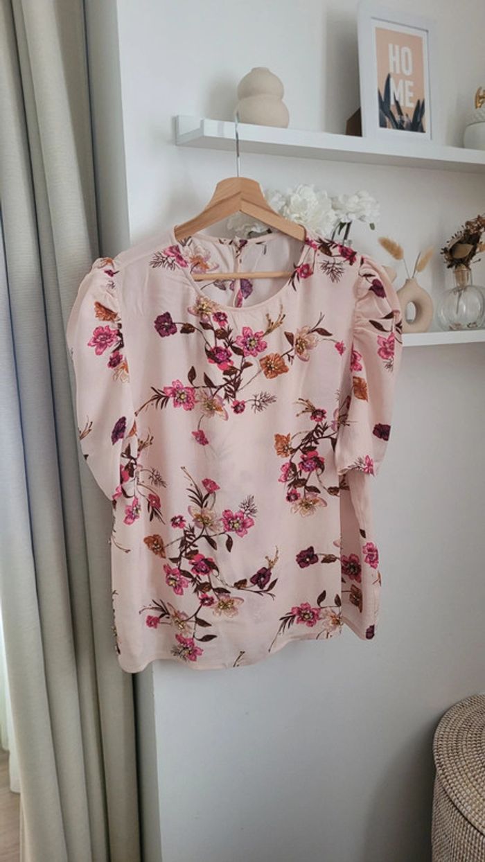 Blouse perlée