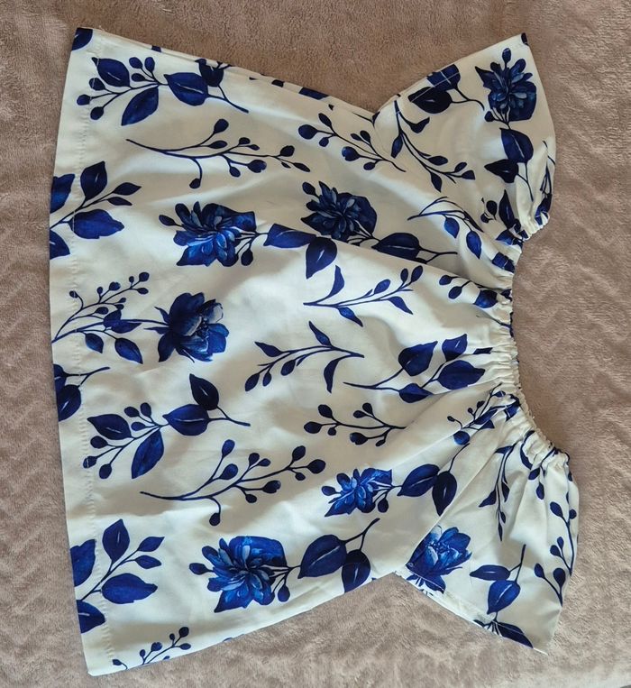 Haut fleuri