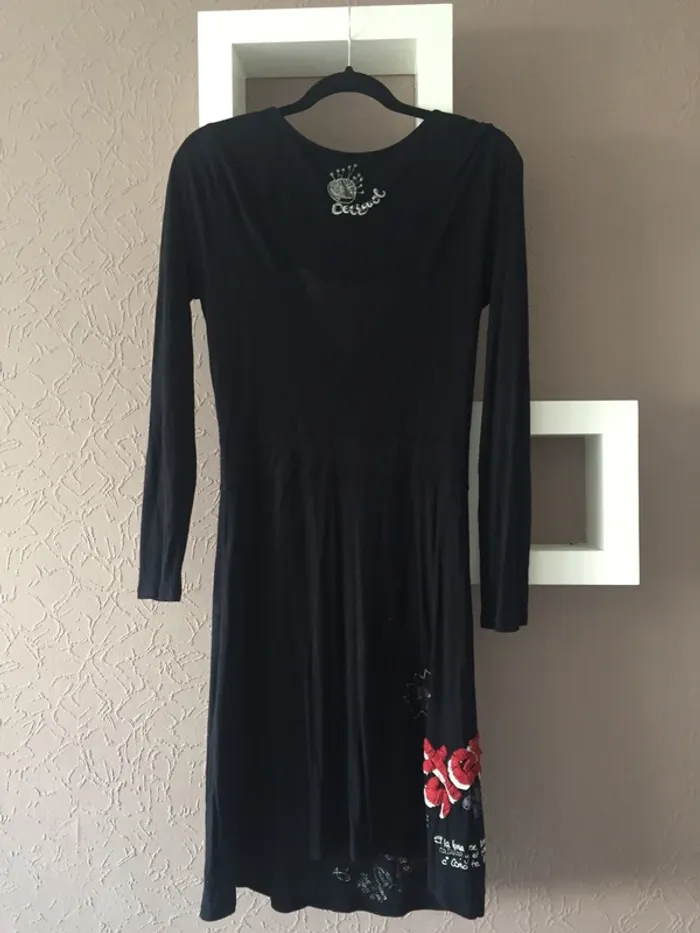 Robe desigual avec broderie - photo numéro 6