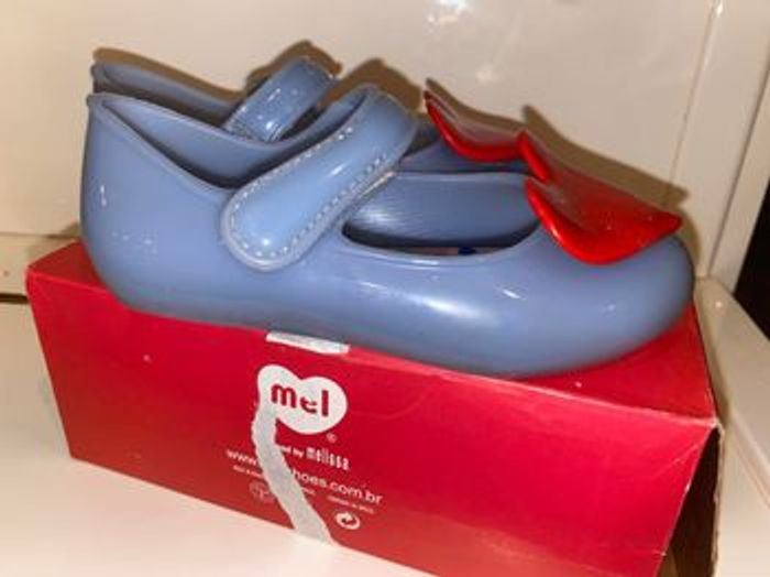 Ballerines Mélissa  24  Magnifiques et très originales  Vendues dans leur boite  Parfait état - photo numéro 5