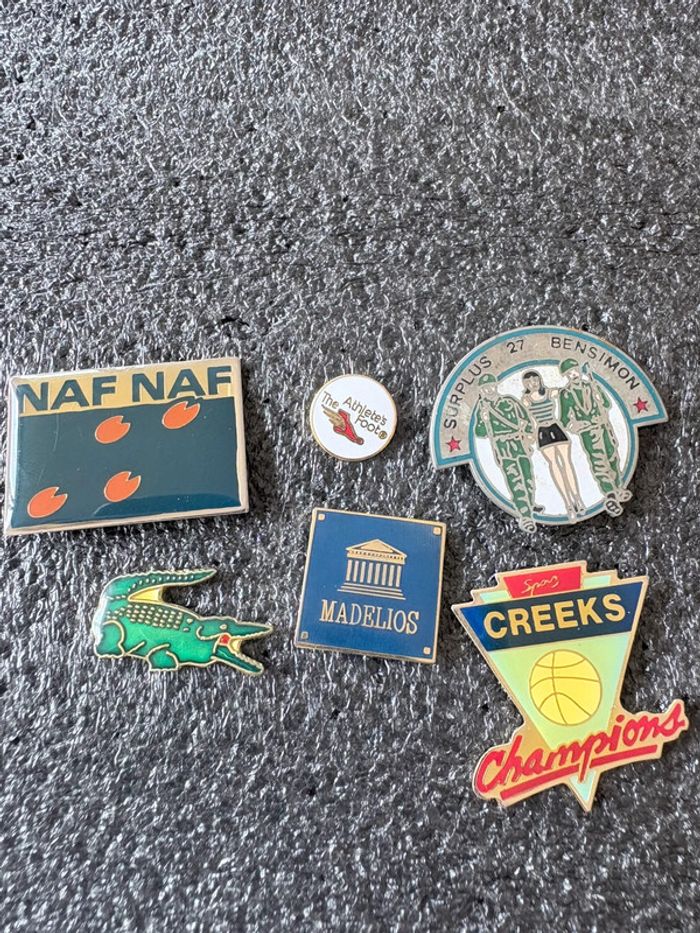 Lot de 6 pin’s thème marque de vêtement