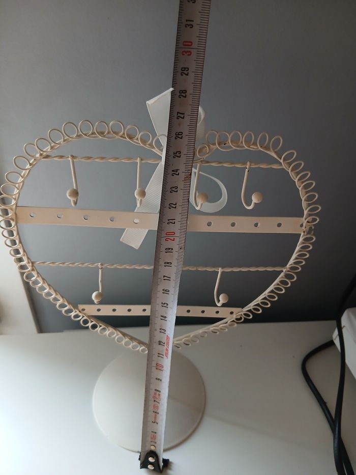 Présentoir à bijoux cœur en métal - photo numéro 4