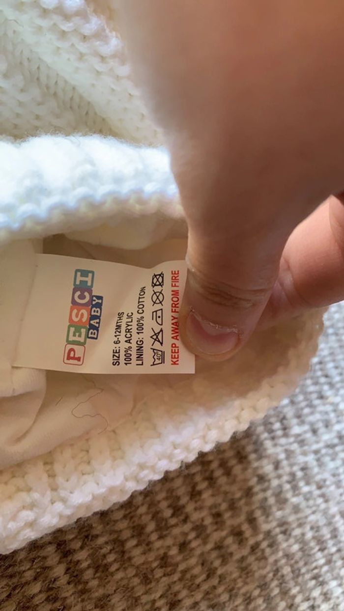 Bonnet enfant ivoir avec pompon taille 6 12 mois - photo numéro 3