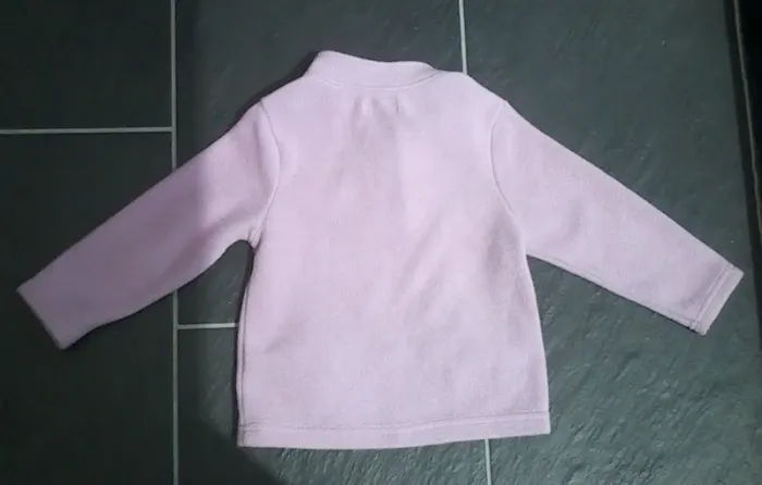 Joli pull polaire "coeurs" fille 2 ans (86 cm) - photo numéro 6