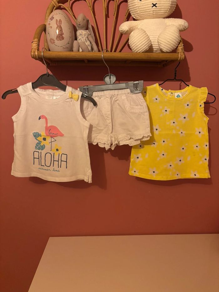 Lot TEX blanc et jaune 12m