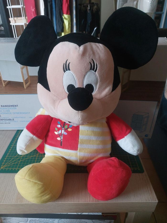 Peluche Disney Minnie - photo numéro 3