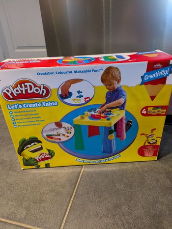 Table play Doh