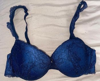 Soutien gorge couleur bleu taille 85b