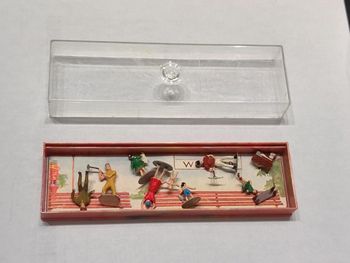 Vintage boîte Walter merten miniature en plastique Berlin west