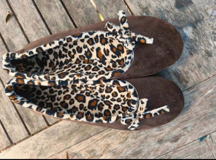 Magnifique chaussons léopard - photo numéro 2