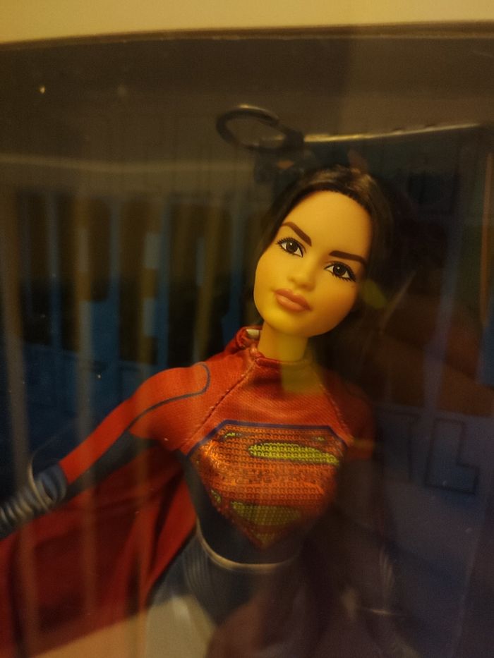 Barbie Signature Supergirl the flash
2023
Édition limitée - photo numéro 2