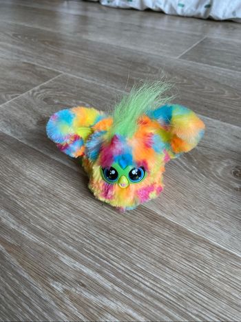Mini Furby jaune