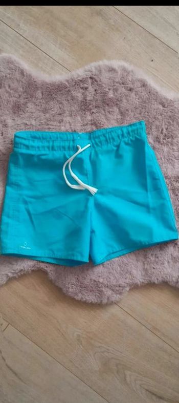 maillot  de bain Tribord  état neuf  8 ans
