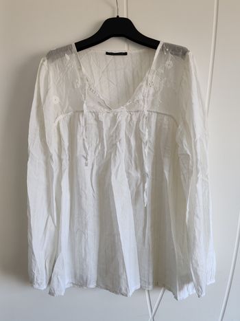Haut blanc Yumi Mazao
