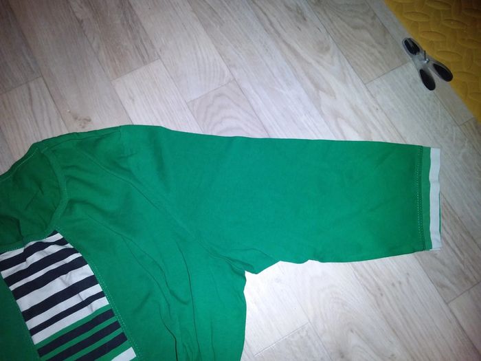 Haut en excellent état - photo numéro 3