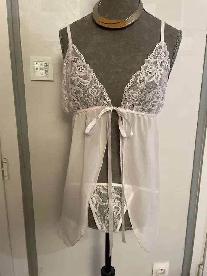 Nuisette et string assorti - photo numéro 3