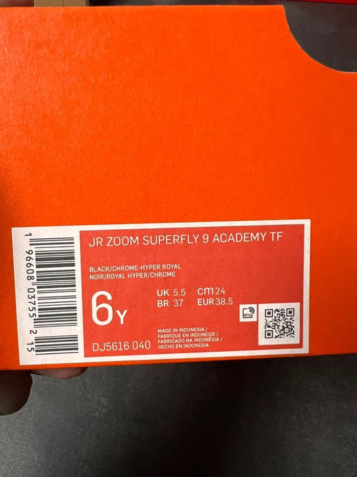 Basket Nike taille 38.5 - photo numéro 8