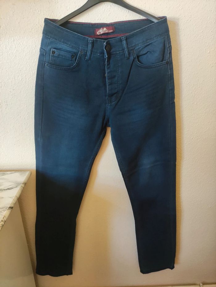Pantalon jean taille 38