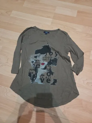 Tee shirt kiabi 10ans