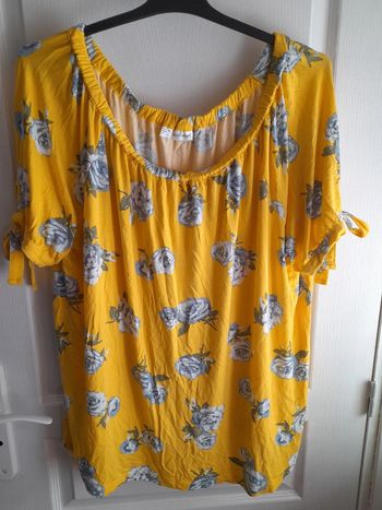 Tunique jaune à fleurs