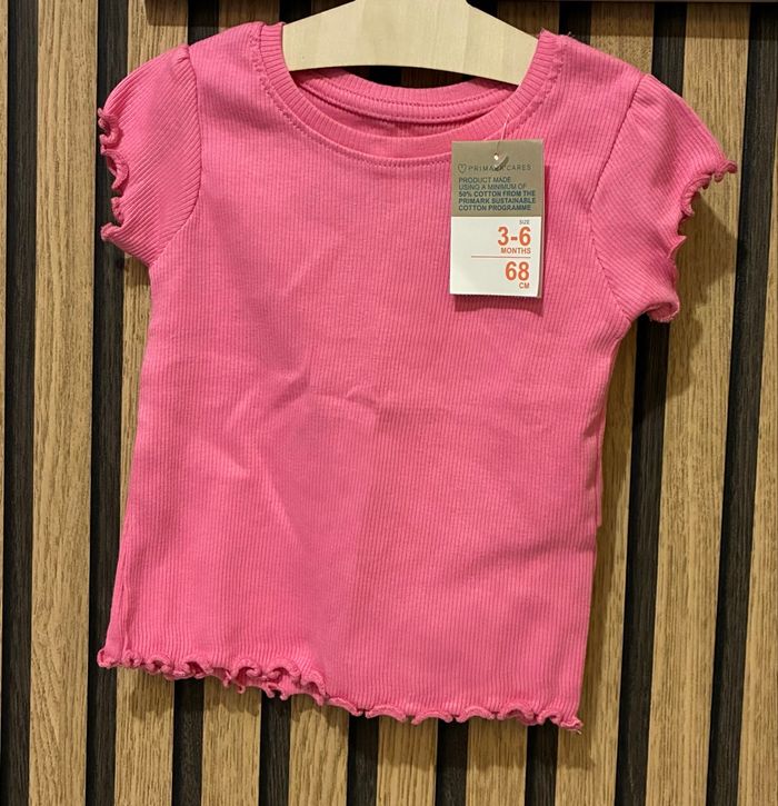 T-shirt taille 3-6 mois 68 cm