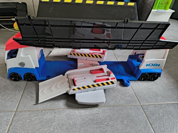 Camion patpatrouille - photo numéro 2