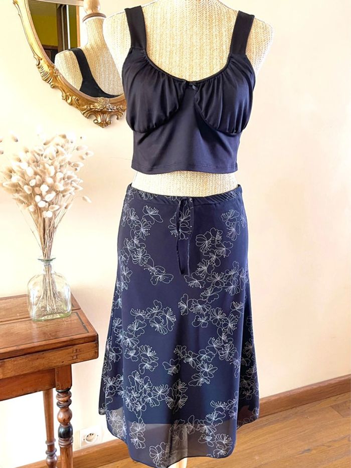 Sublime jupe fluide noir à léger motif fleur neuve H&M - photo numéro 4