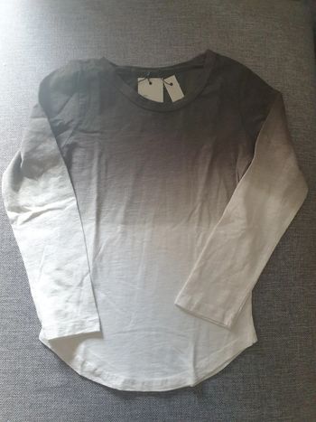 Tee-shirt manches longues 8 ans