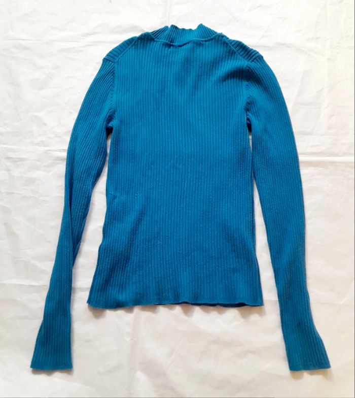 Tee shirt à manches longues femme épais bleu Primark taille 38/40 - photo numéro 2