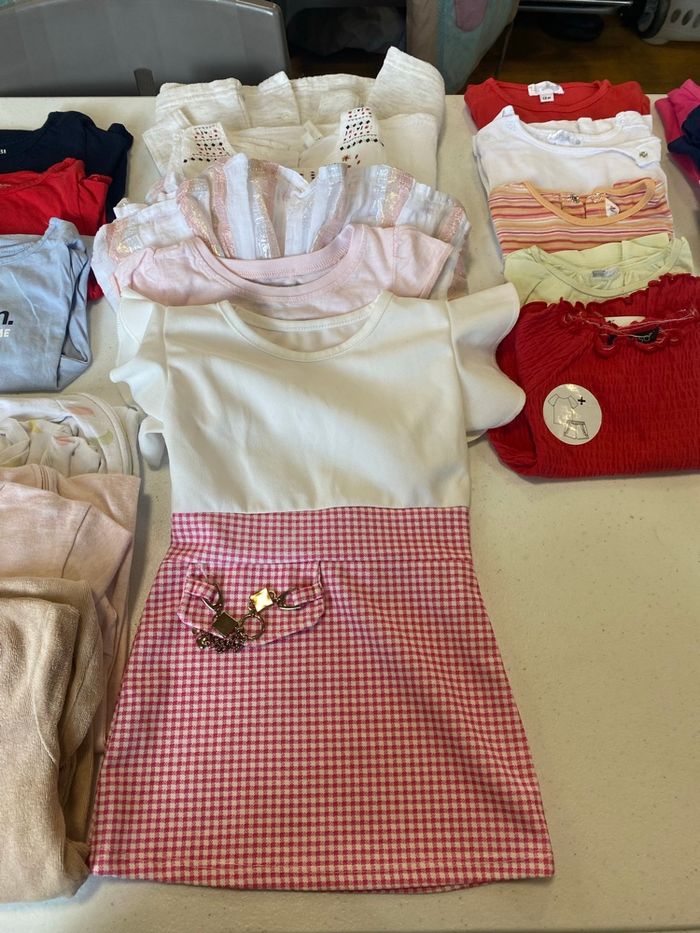 Lot de vêtement bébé fille - photo numéro 3