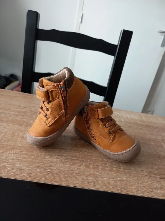 Chaussure bébé T21 - photo numéro 5