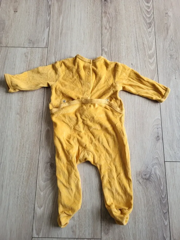 Pyjama 9 mois - photo numéro 3
