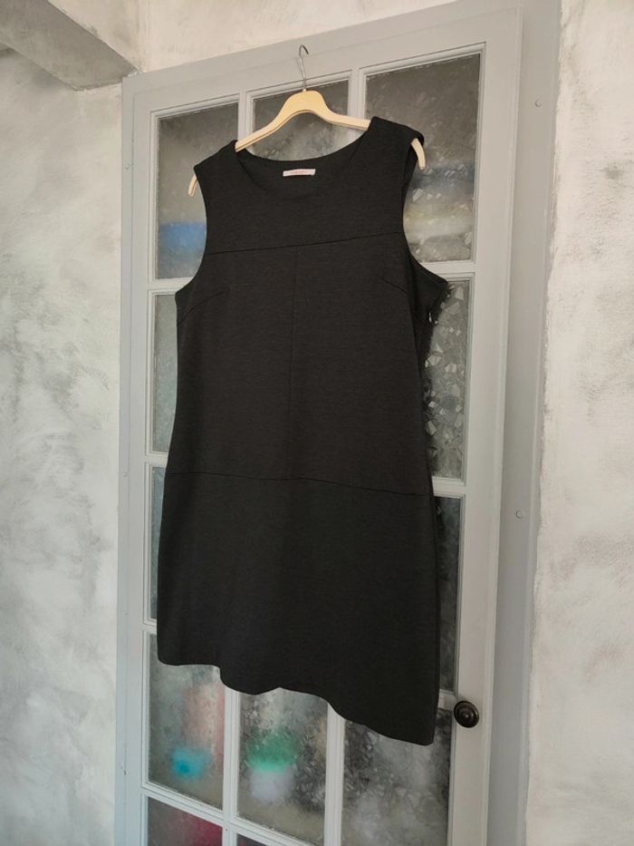 Robe sans manche
