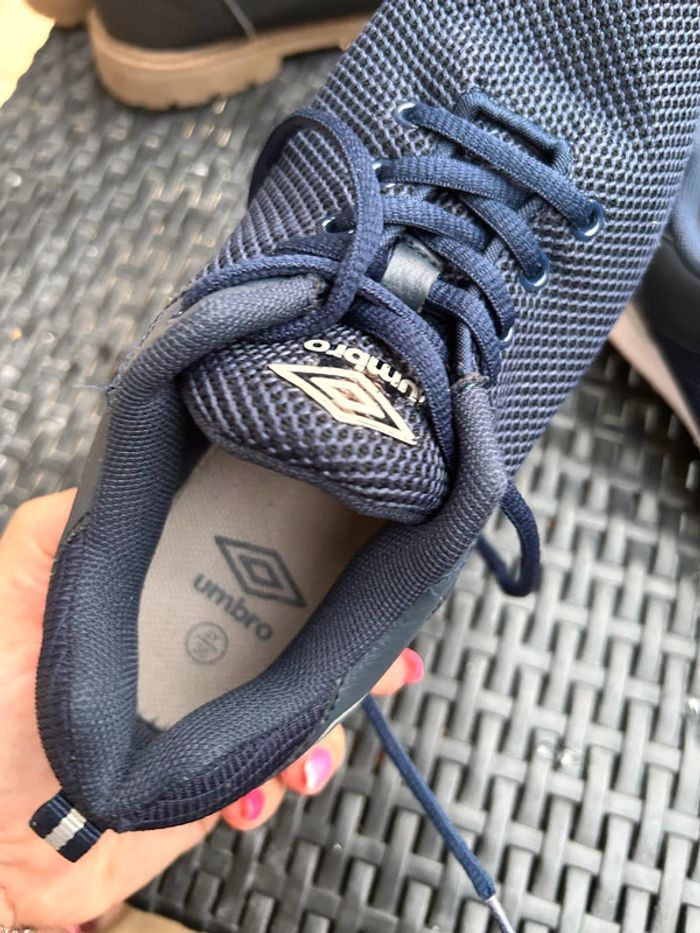 Basket umbro - photo numéro 17