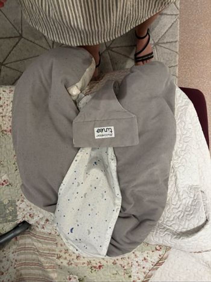 Coussin allaitement - photo numéro 2