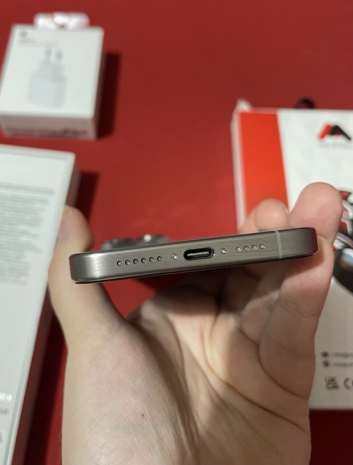 I P h o n e 15 pro Max - photo numéro 3