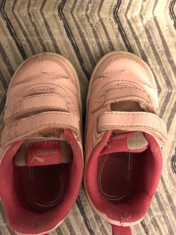 Basket rose puma taille 21