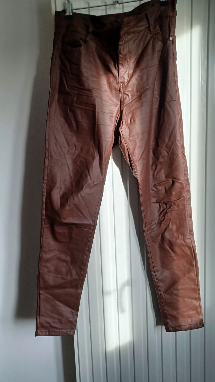 Pantalon - photo numéro 3