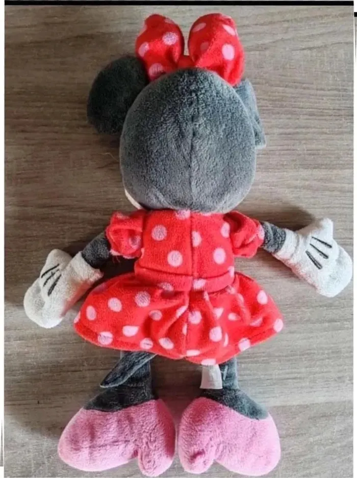 Peluche Minnie  Disney. - photo numéro 2