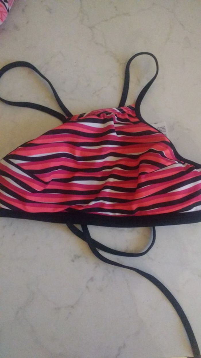 Haut de maillot de bain 90b
