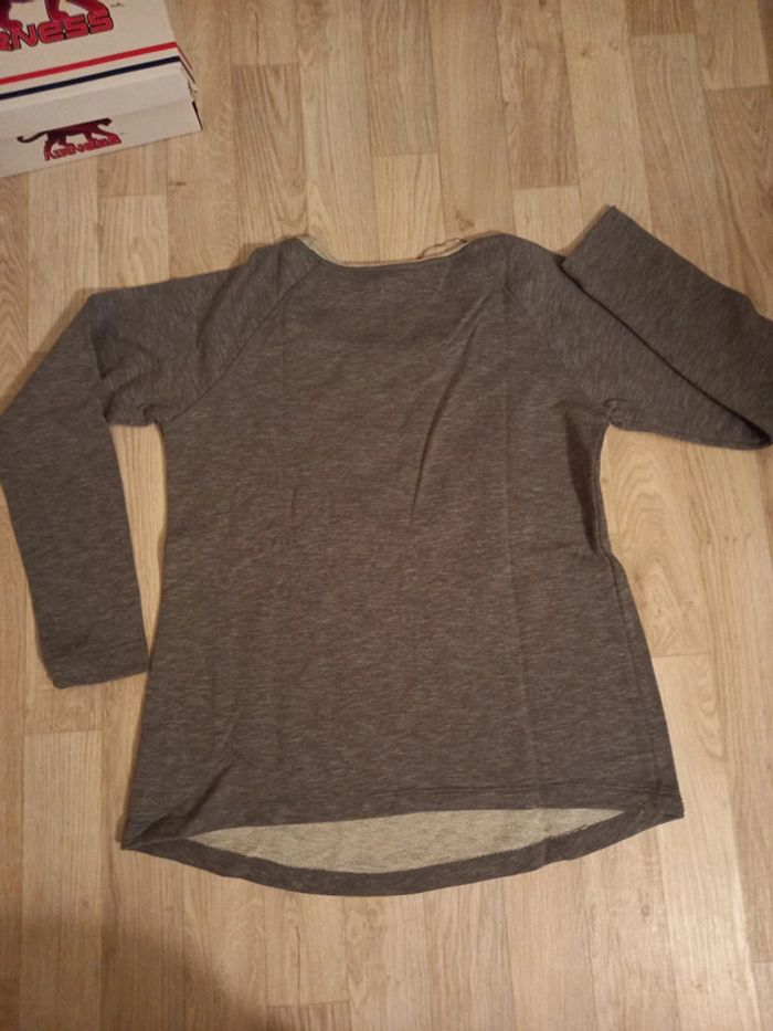 Haut de maternité épais en excellent état - photo numéro 8