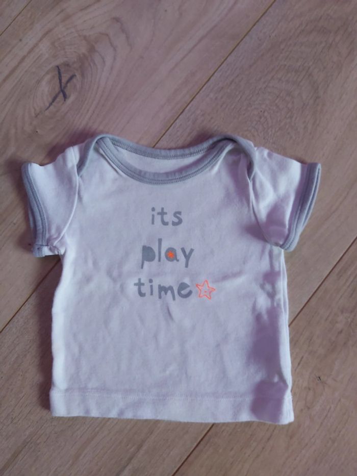 Tee-shirt manches courtes garçon H&M 1 mois en très bon état (78)