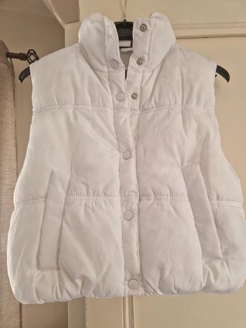 Doudoune sans manches. 🤍