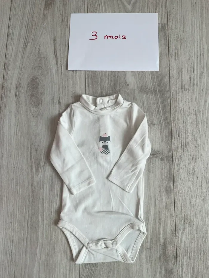 Bodies avec col 3 mois - photo numéro 2