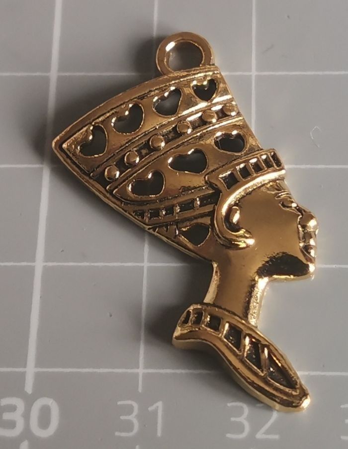 1 x grand pendentif "Nefertiti" en métal doré antique - photo numéro 5