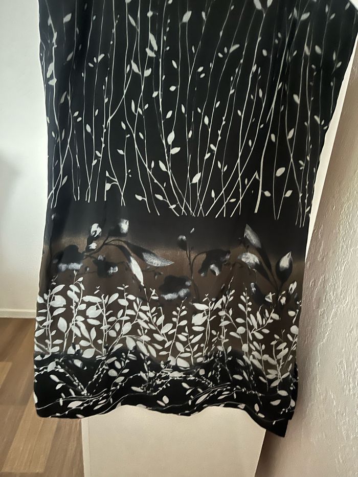 robe à fleurs - photo numéro 3