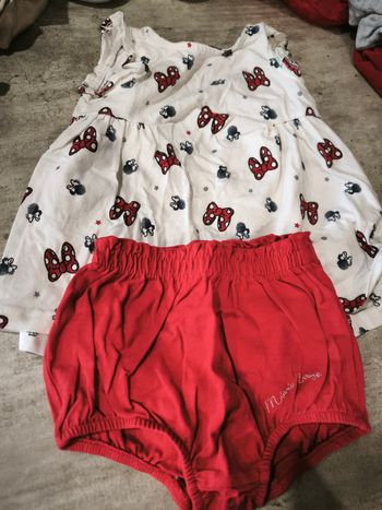 Ensemble Minnie mouse 