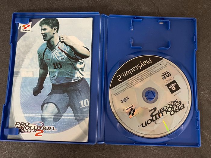 Jeux vidéos PS2 Pro Evolution Soccer 2 - photo numéro 3