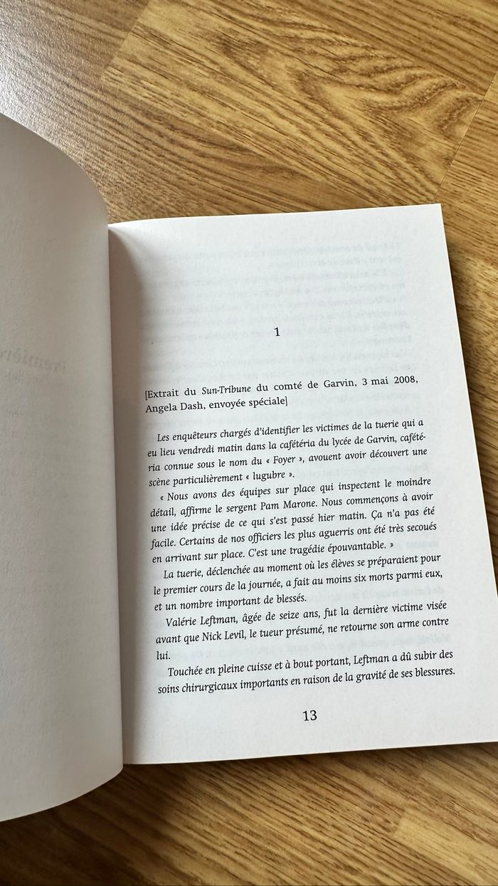 Lot 2 livres de Jennifer Brown - photo numéro 3