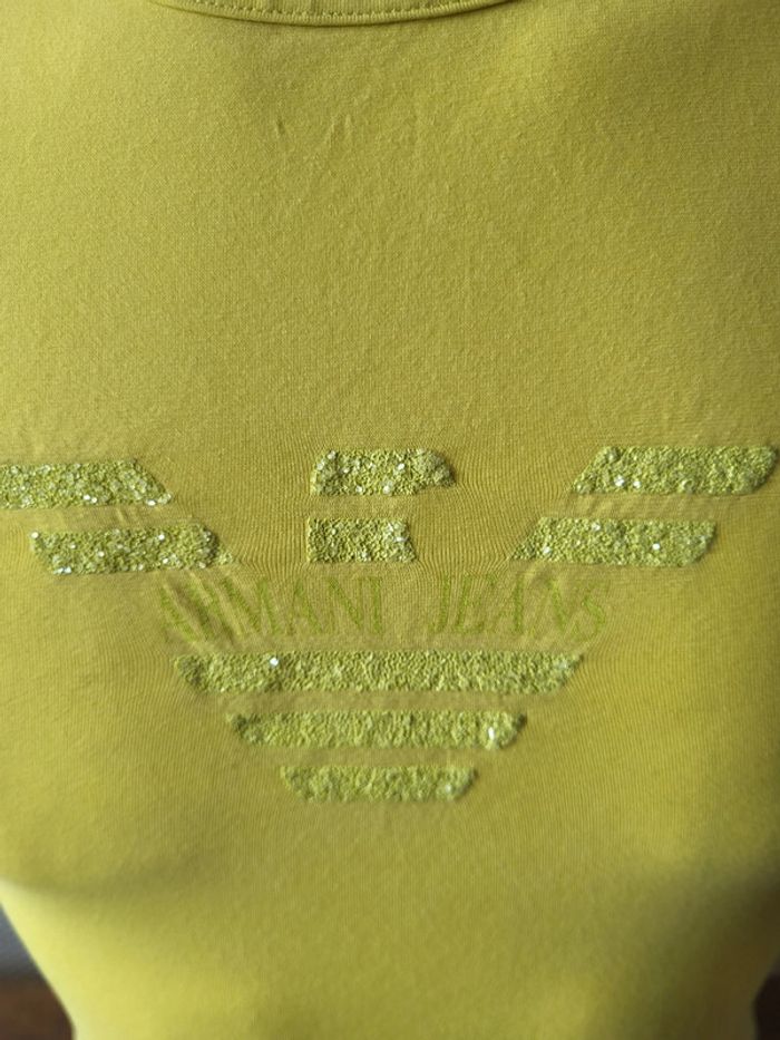 Magnifique débardeur femme Armani taille S - photo numéro 2